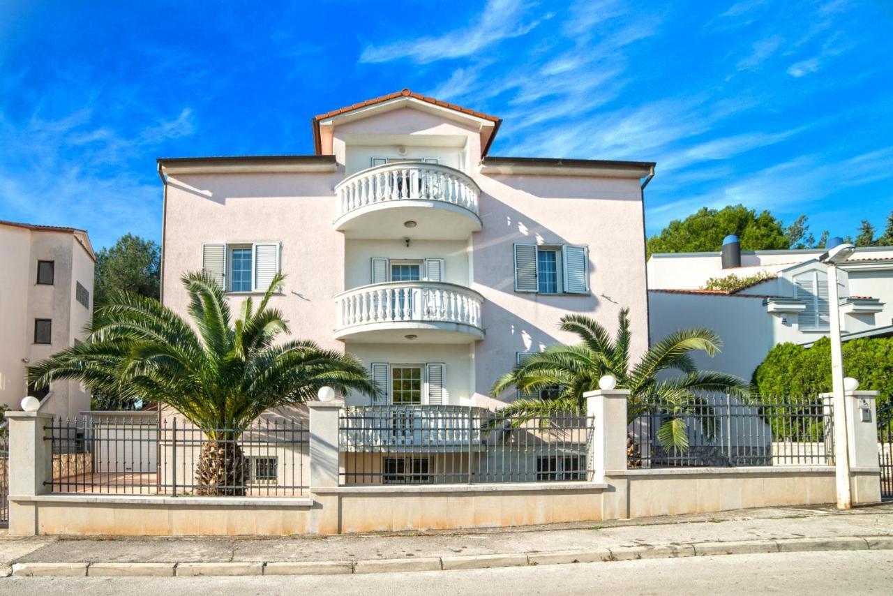 Apartments Ori Пула Экстерьер фото