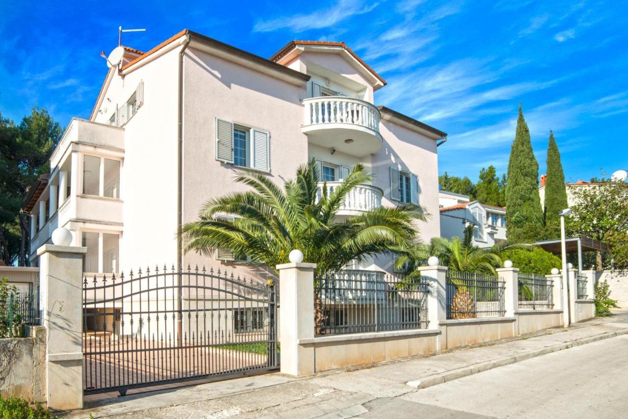 Apartments Ori Пула Экстерьер фото