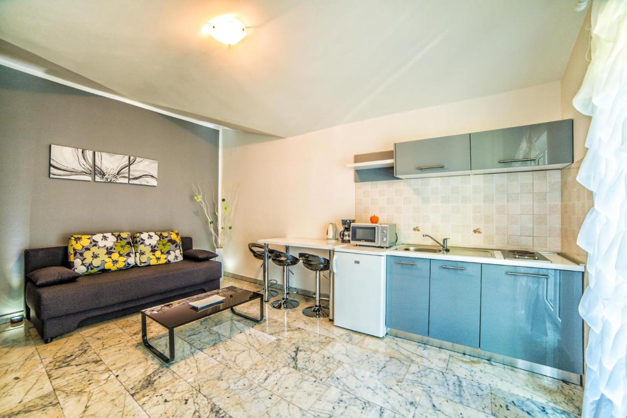 Apartments Ori Пула Экстерьер фото