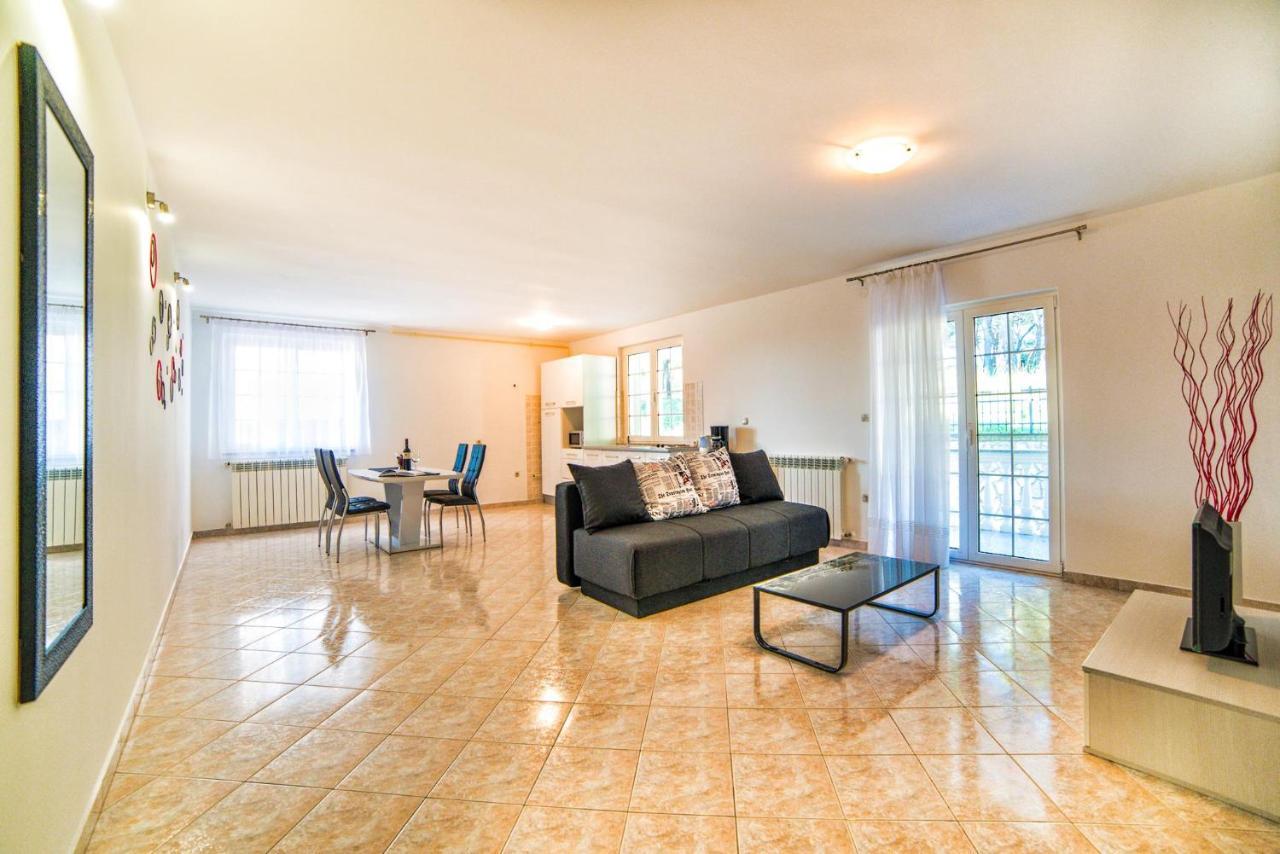 Apartments Ori Пула Экстерьер фото