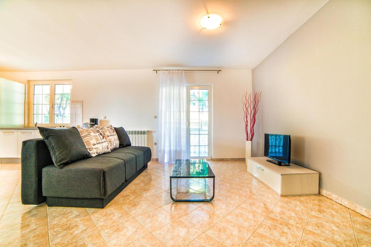 Apartments Ori Пула Экстерьер фото