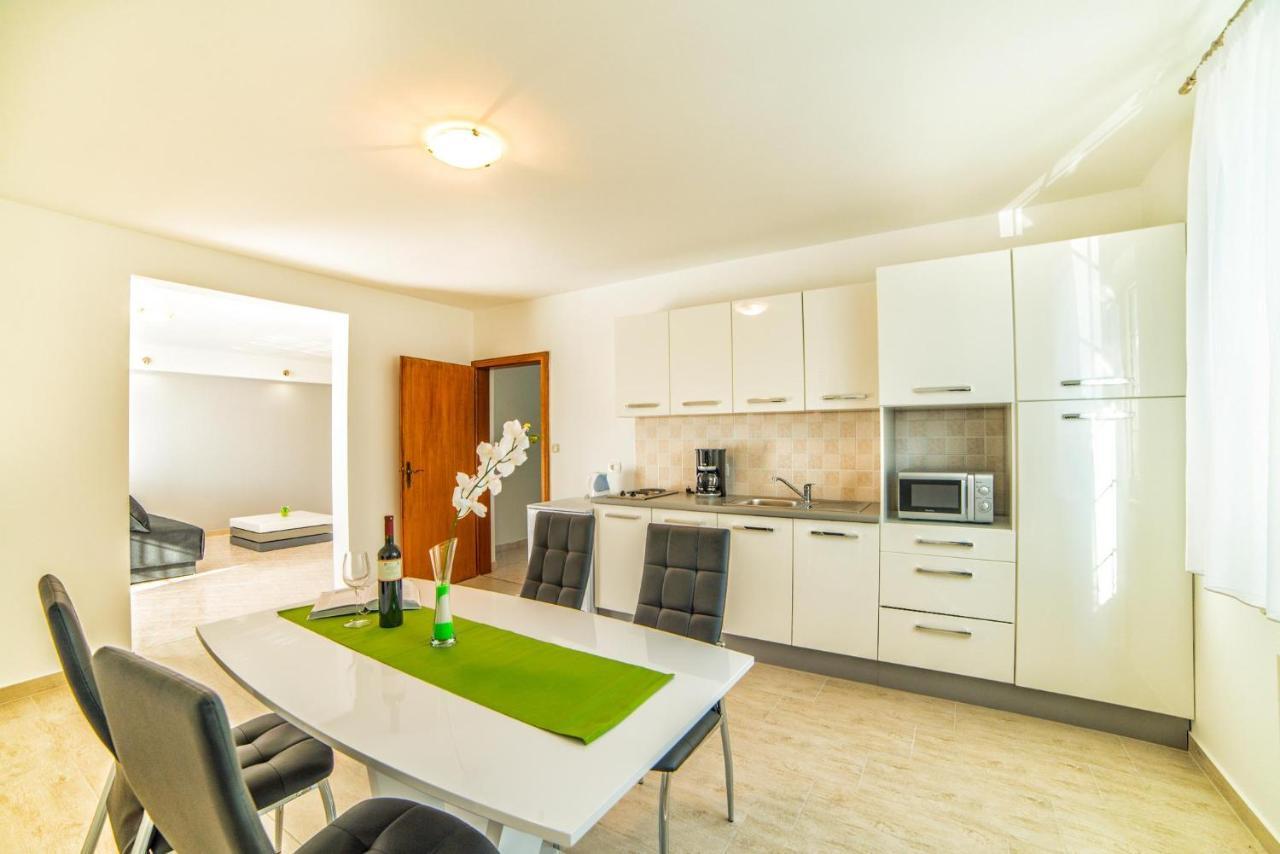 Apartments Ori Пула Экстерьер фото