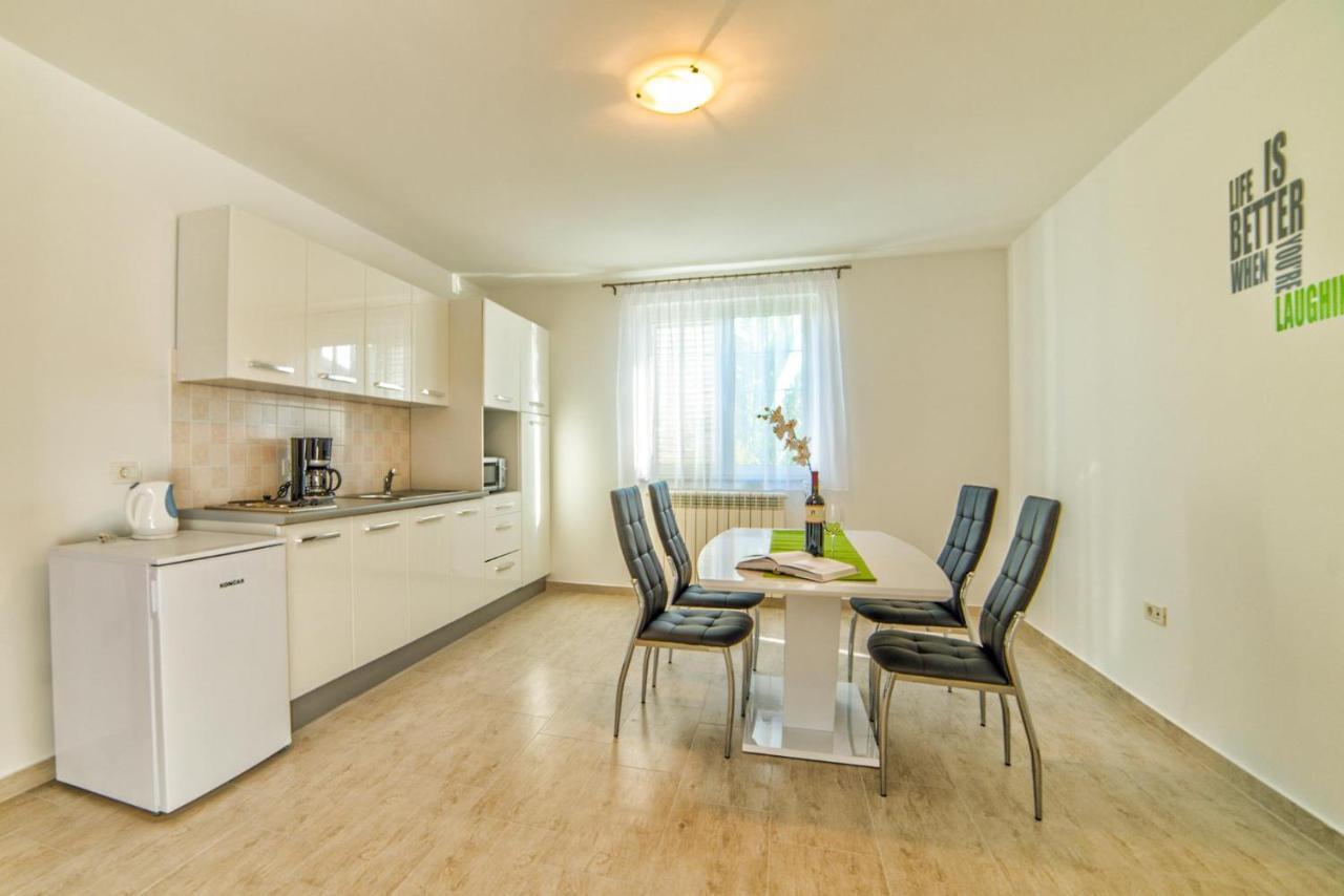 Apartments Ori Пула Экстерьер фото
