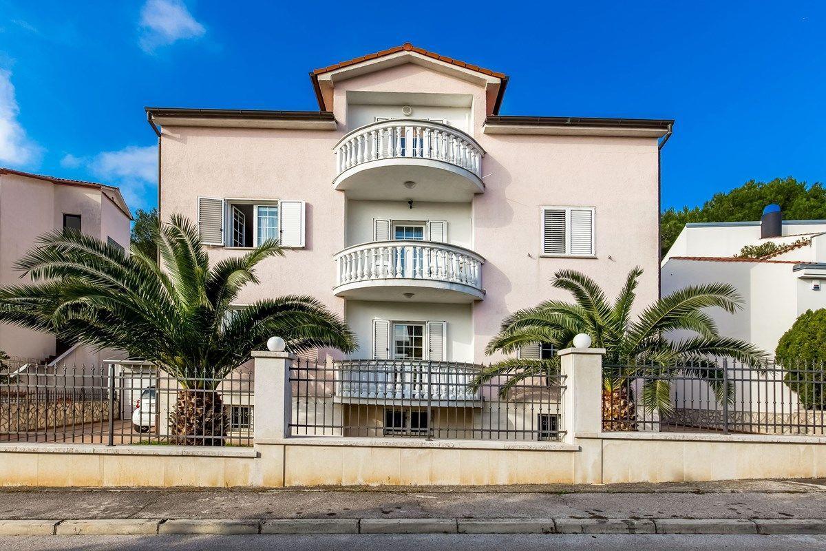 Apartments Ori Пула Экстерьер фото